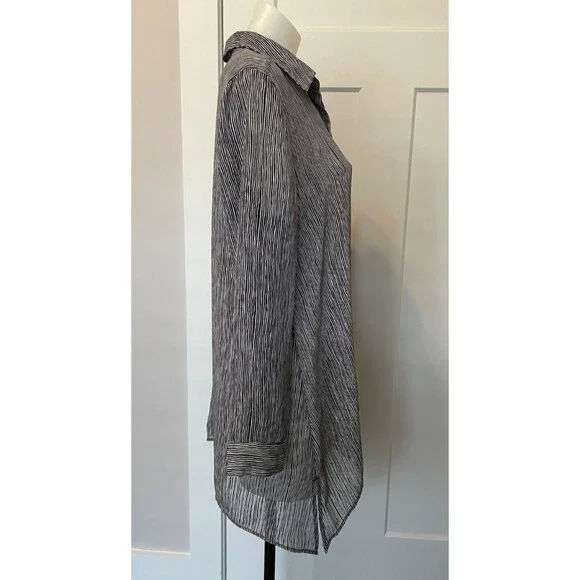 CHICOS Womens Button TOP Long Sleeve BLACK White STRIPE Size 1 (M/8) - Picture 3 of 5